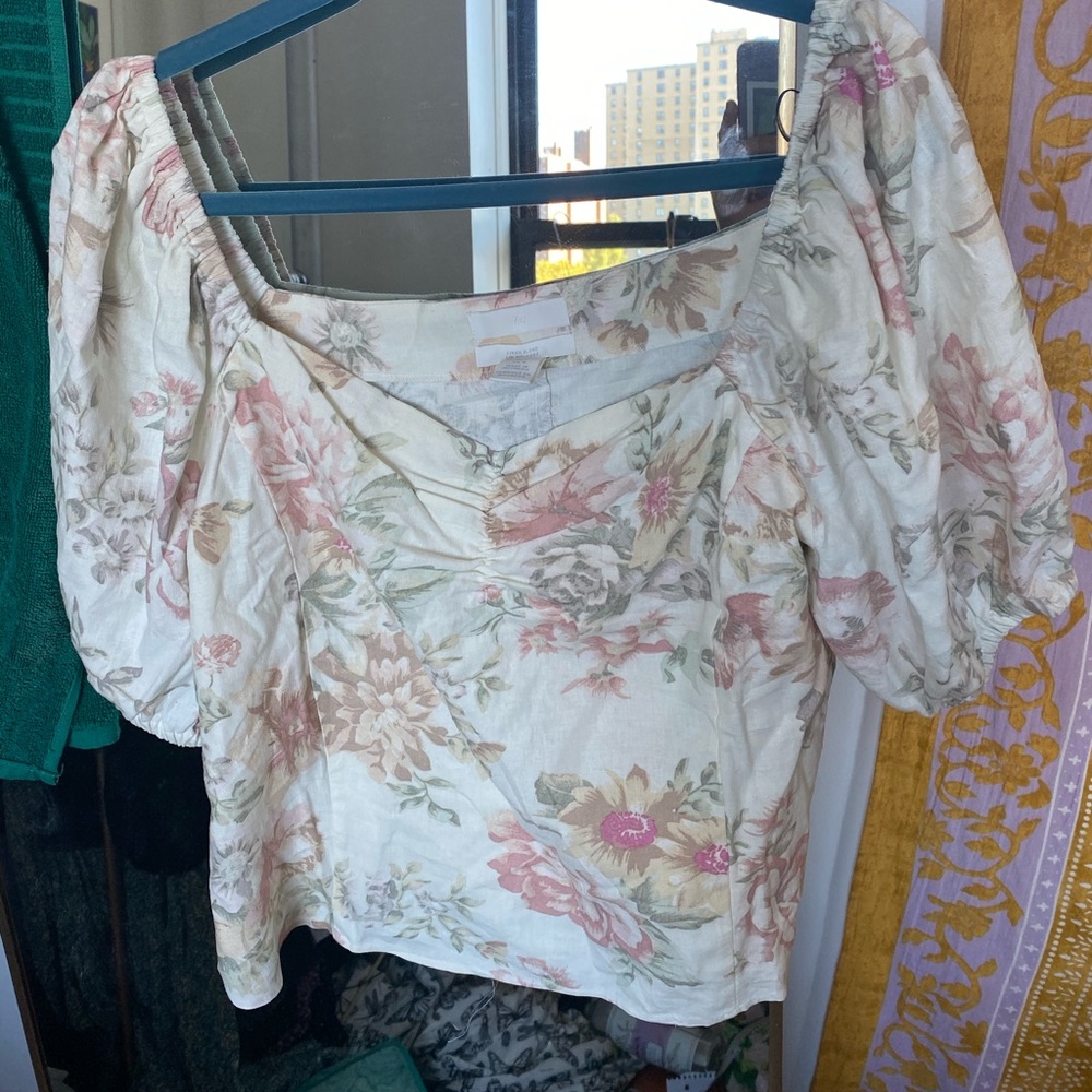 Linen puff sleeve floral blouse